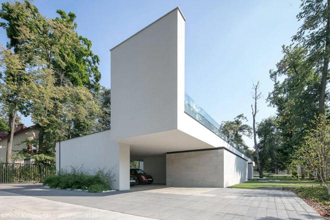 ku酷游平台LONG HOUSE：狭长地块上确当代美学之居(图7)
